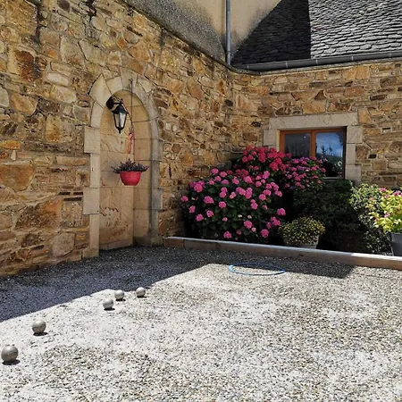 Semesterbostad La Biscontarie Assac